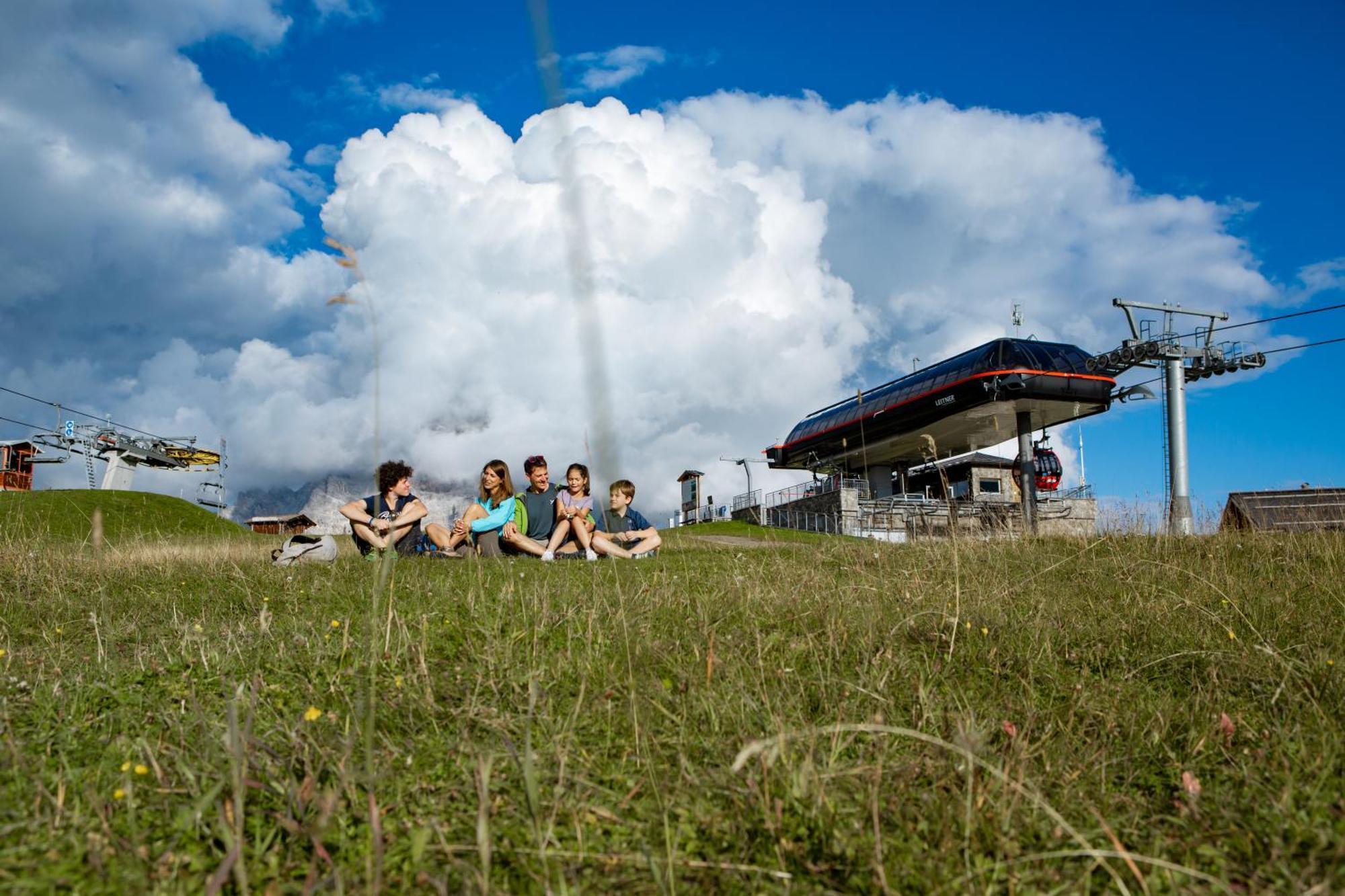 Naturae Lodge Wellness & Spa Alleghe Exterior foto